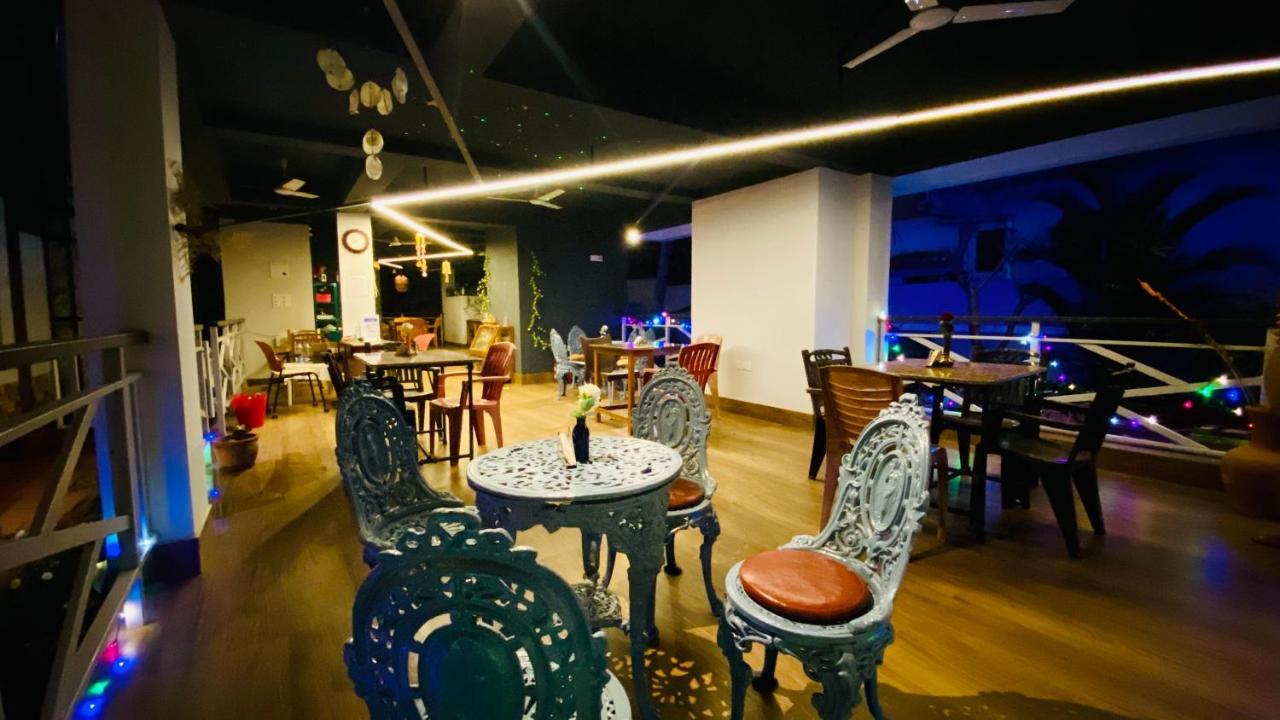 坎多林 佩瑞沃海滨旅馆酒店 外观 照片