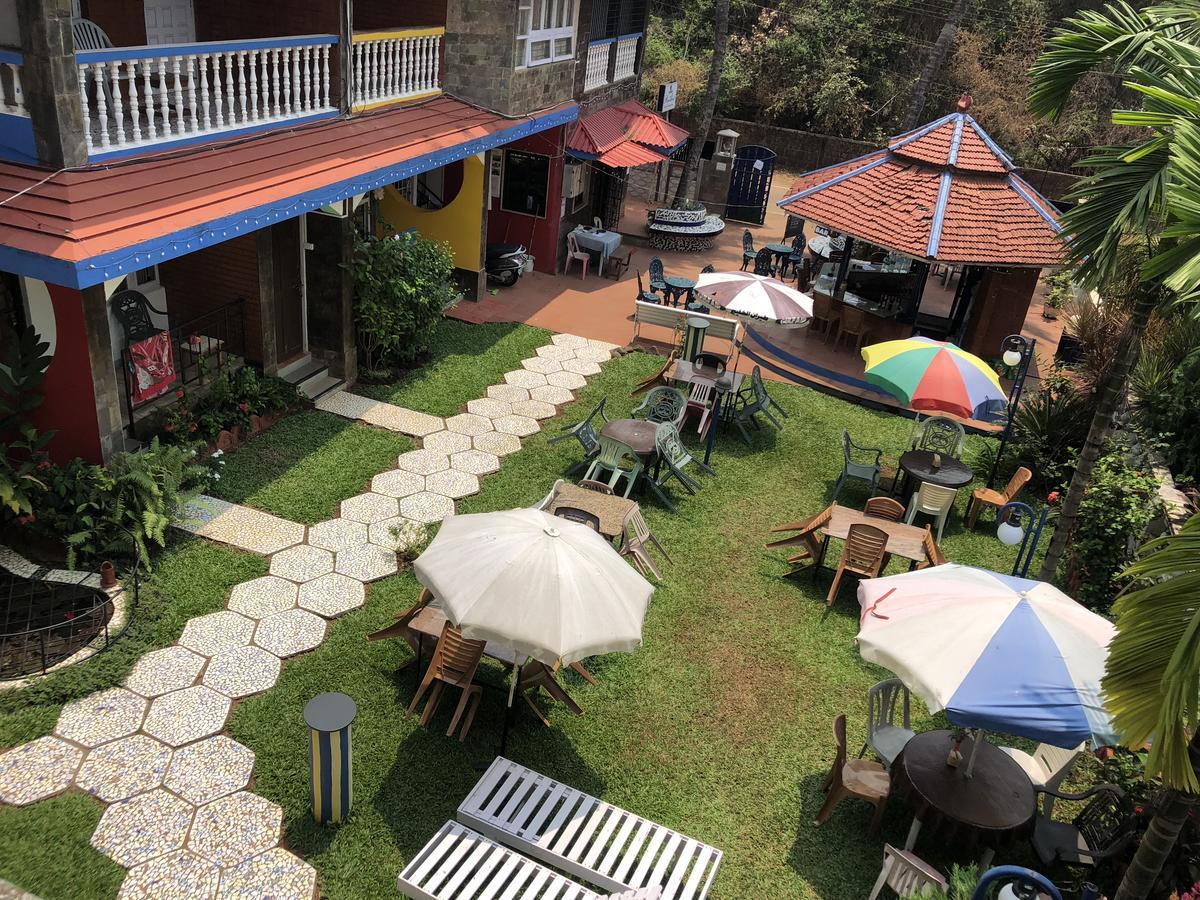 坎多林 佩瑞沃海滨旅馆酒店 外观 照片